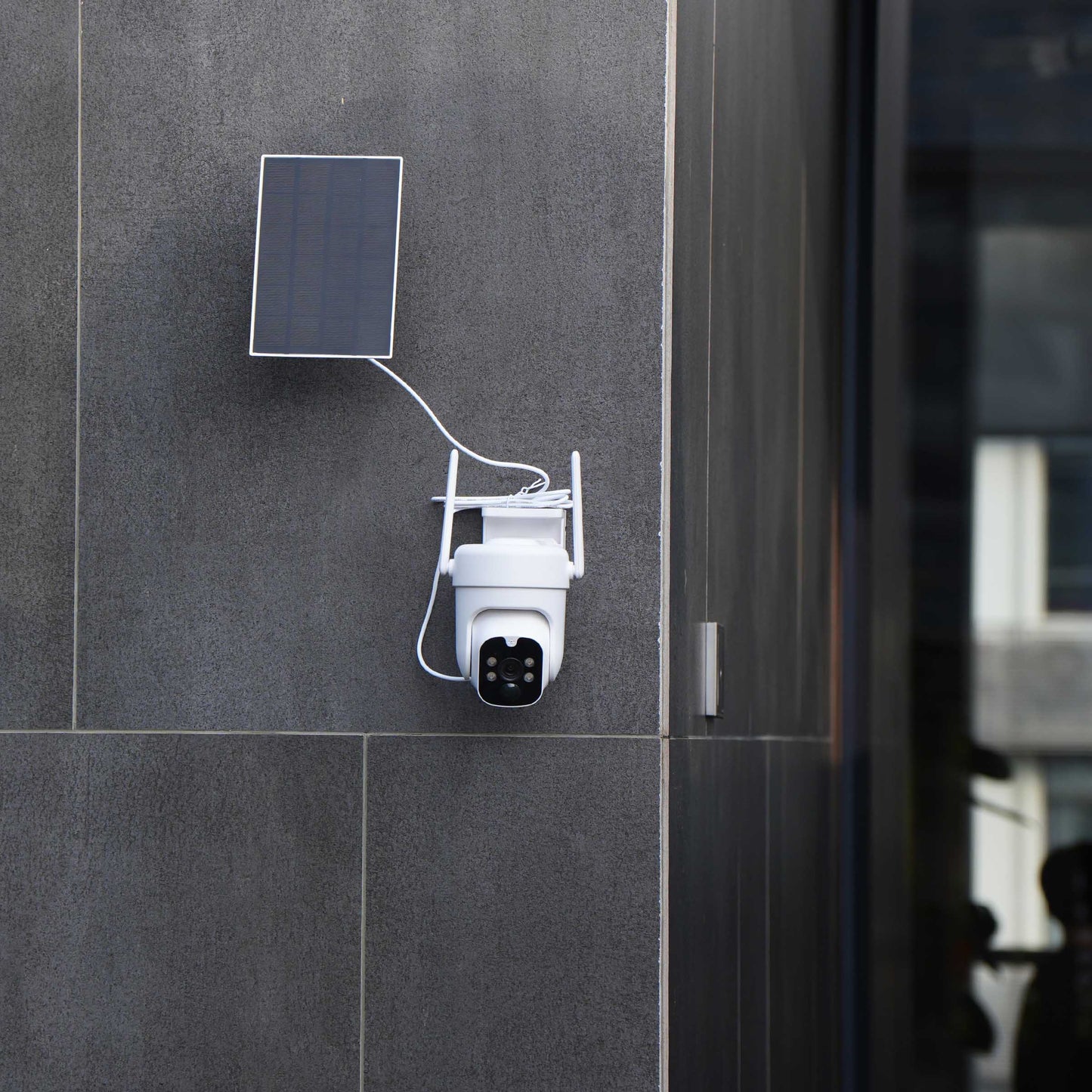 4MP Solar WiFi Security Camera - 100% Wire-Free with Two-Way Audio